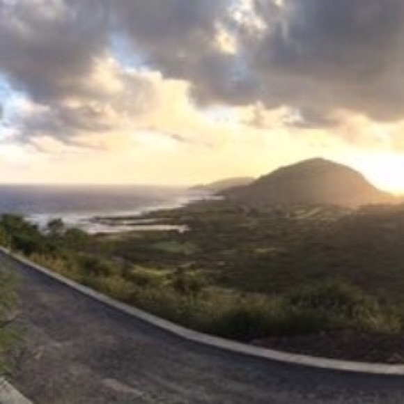 Meet your Posher, J - Picture 1 of 1